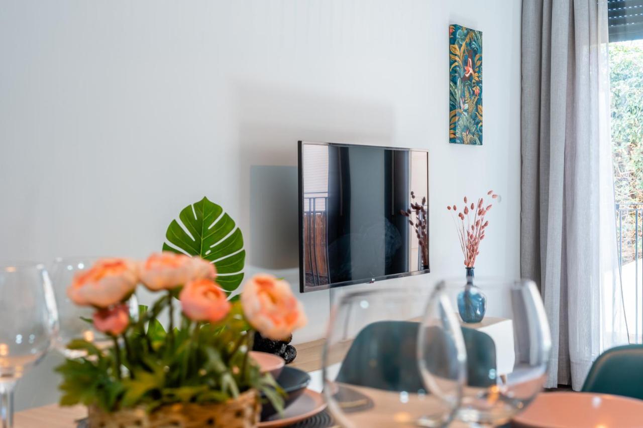 Centre Pool & Parking Apartament Malaga